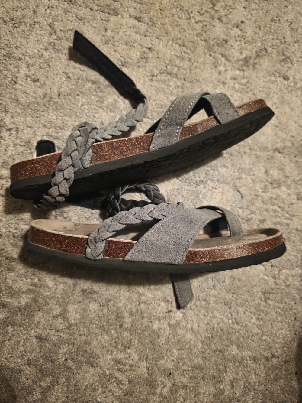 Muk Luks Gray Braided Suede Slide Sandals with Cork-Effect Midsole Size 8